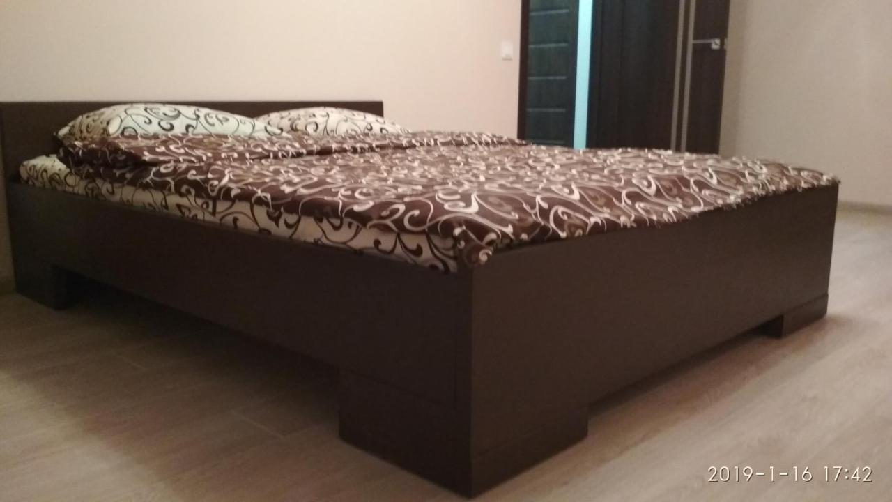 Comfortable Apartments Rivne Dış mekan fotoğraf